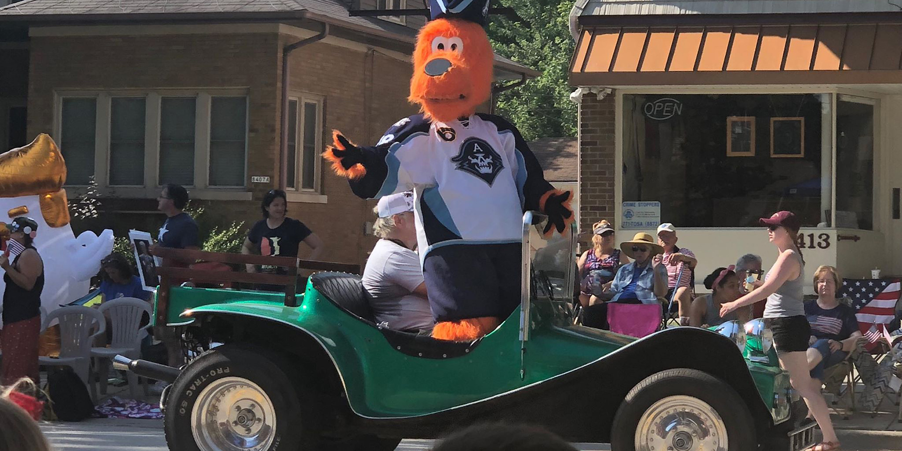 Roscoe Loves the 4th of July Milwaukee Admirals