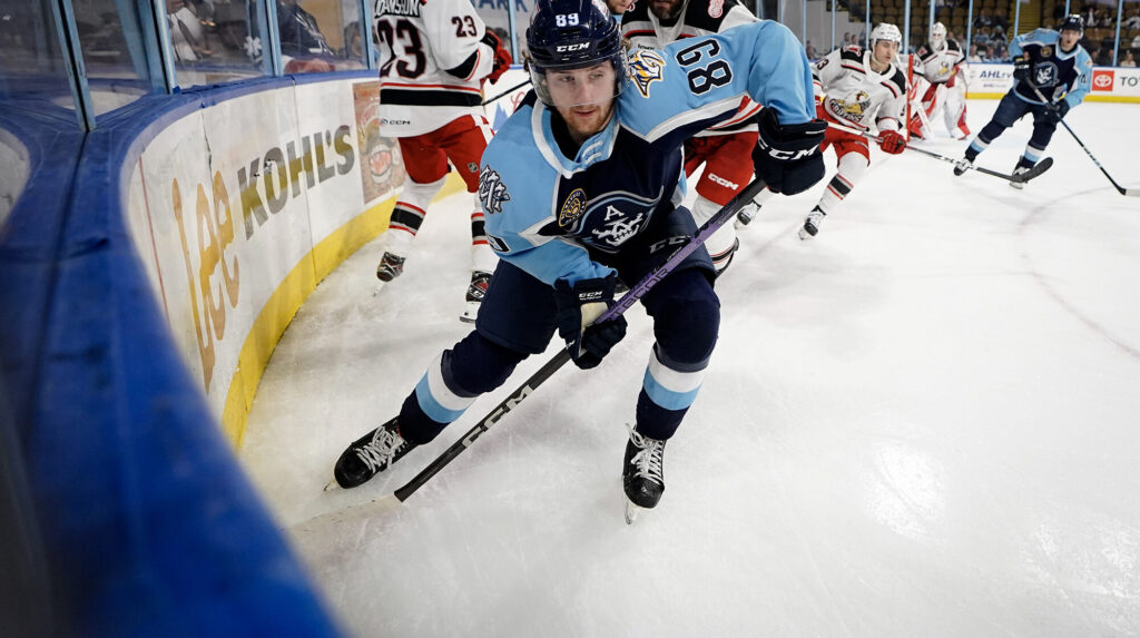 Wiesblatt Signs Two Year Extension