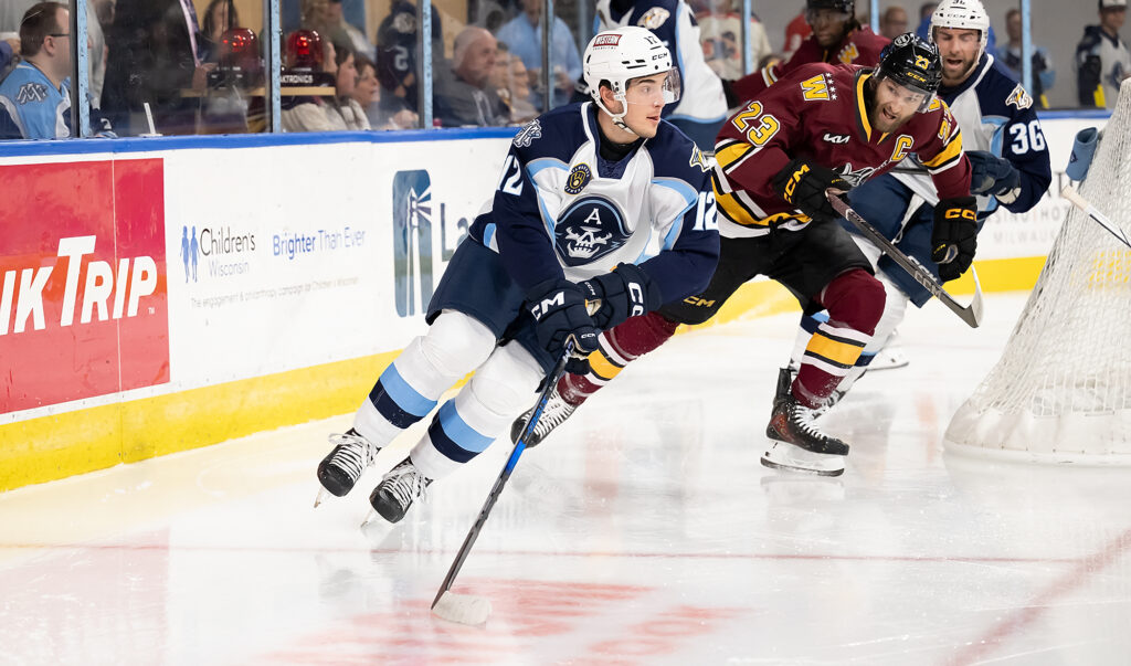 Ads PP Stays Hot in Win Over Wolves